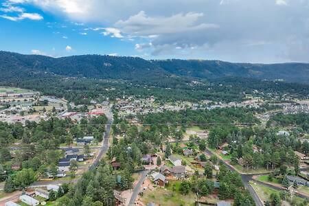 Cabin~Views~Heart Of Town~W&D~Fireplace~Kitchen وودلاند بارك المظهر الخارجي الصورة
