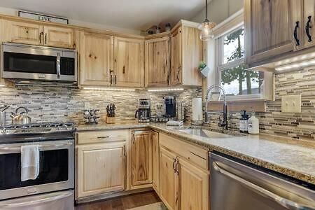 Cabin~Views~Heart Of Town~W&D~Fireplace~Kitchen وودلاند بارك المظهر الخارجي الصورة