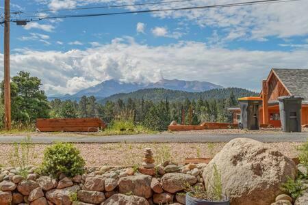 Cabin~Views~Heart Of Town~W&D~Fireplace~Kitchen وودلاند بارك المظهر الخارجي الصورة